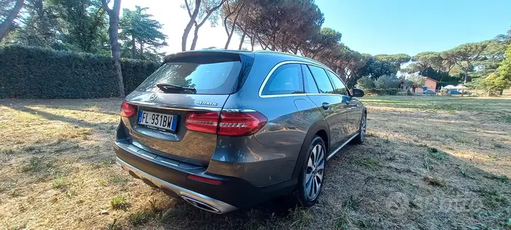 Mercedes-Benz E-Class 2017 photo 5