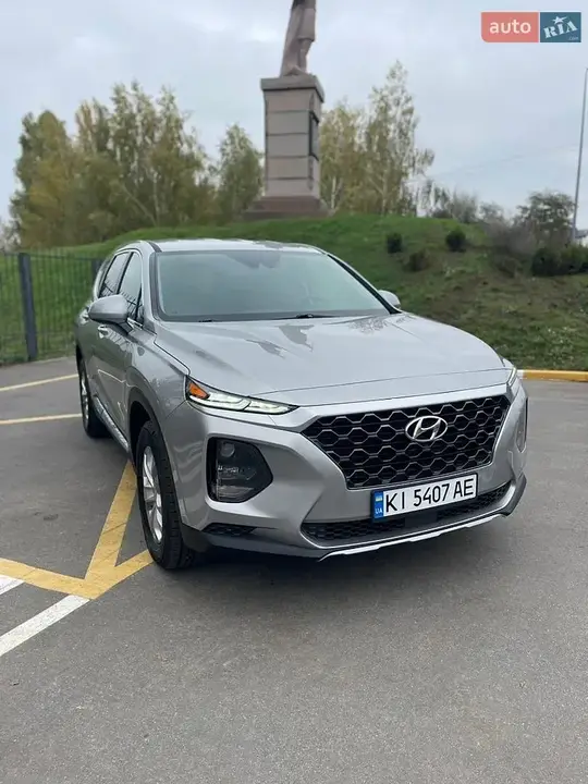 Hyundai Santa Fe 2020 photo 4