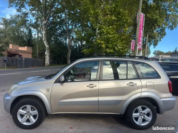 Toyota Rav4 2005 photo 5