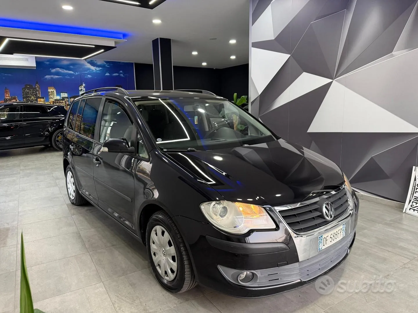 Volkswagen Touran 2007 photo 3