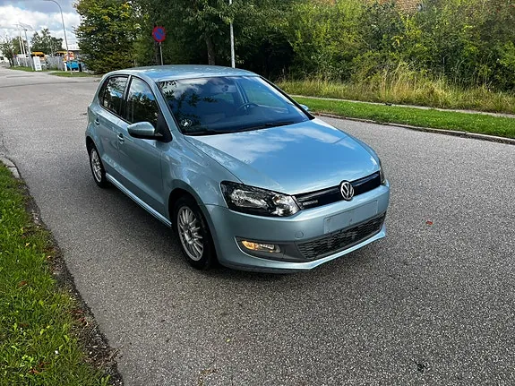 Volkswagen Polo 2010 photo 4