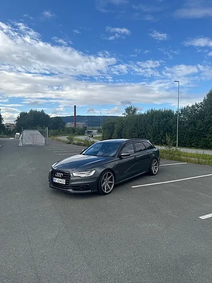 Audi A6 2014 photo 2