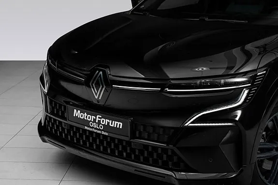 Renault Megane E-Tech 2022 photo 4