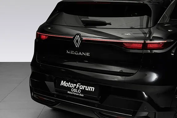 Renault Megane E-Tech 2022 photo 5