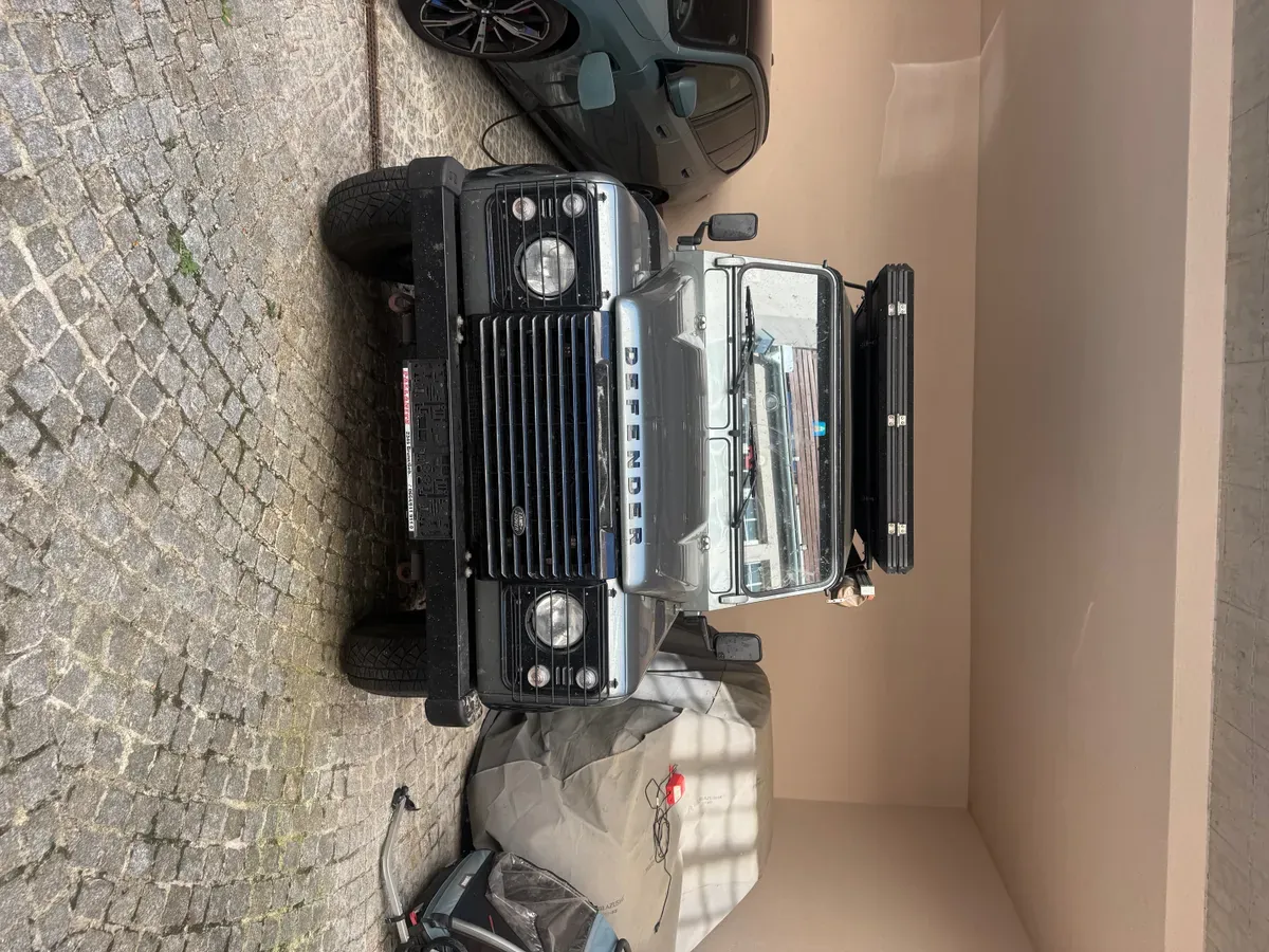 Land Rover Defender 2015 photo 3