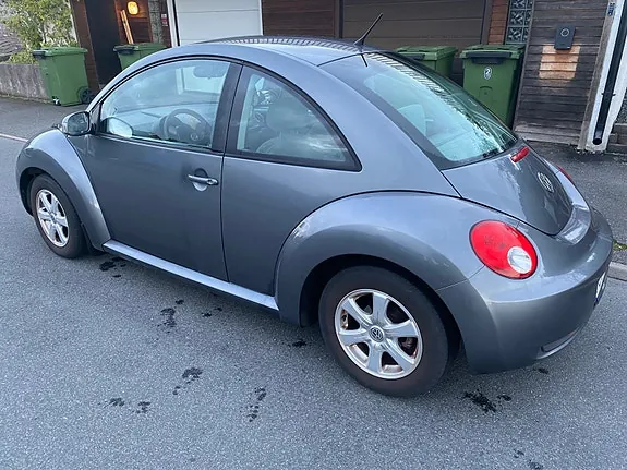 Volkswagen New Beetle 2007 photo 3