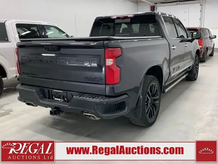 Chevrolet Silverado 1500 2023 photo 3