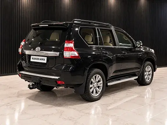 Toyota Land Cruiser 2016 photo 5