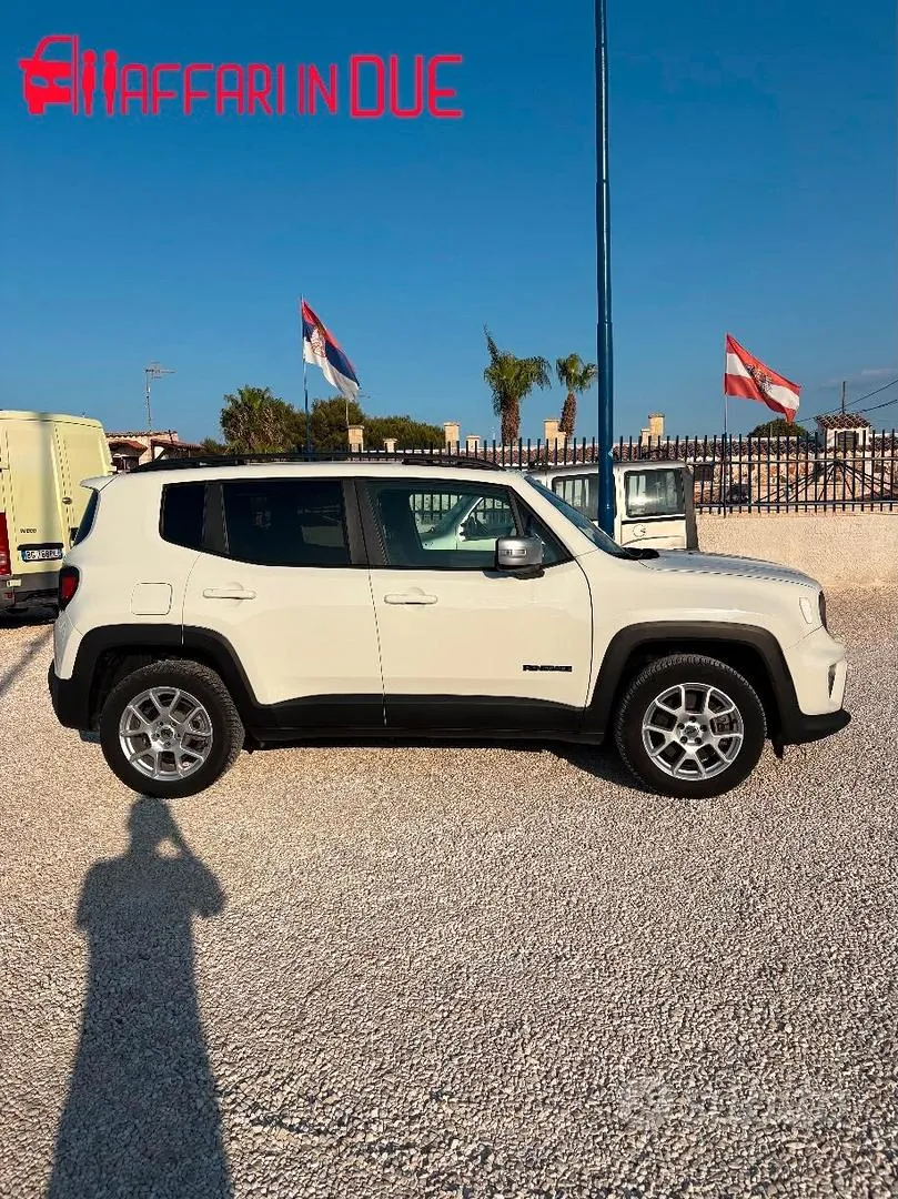Jeep Renegade 2022 photo 4