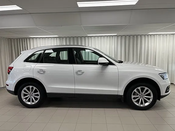 Audi Q5 2016 photo 2