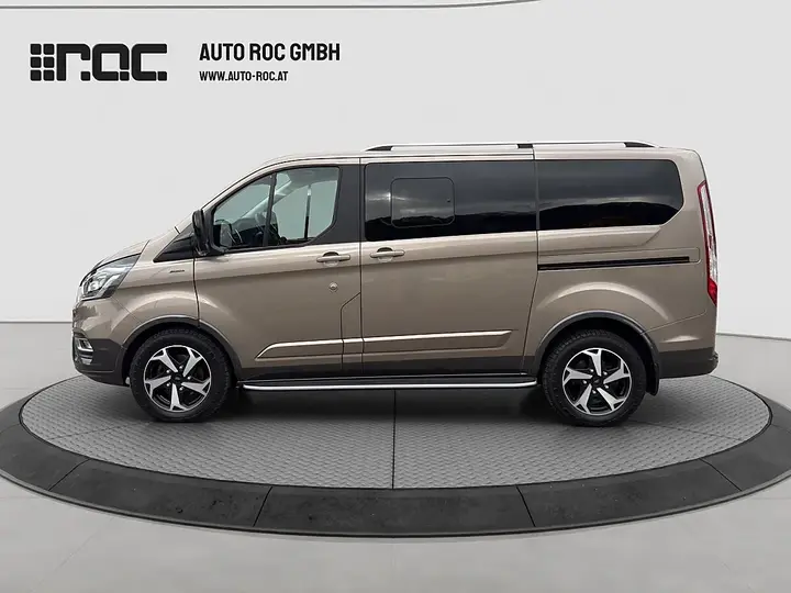 Ford Tourneo 2022 photo 2