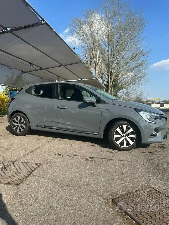 Renault Clio 2020 photo 3