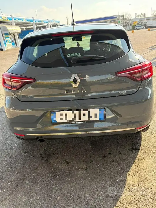 Renault Clio 2020 photo 2