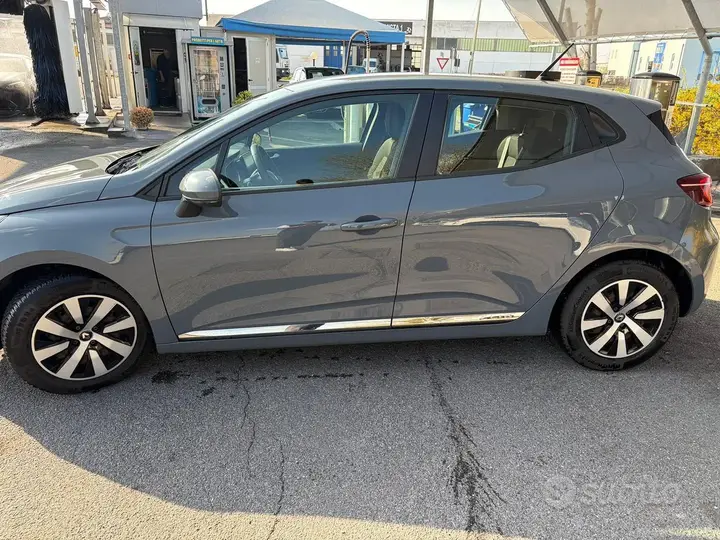Renault Clio 2020 photo 4