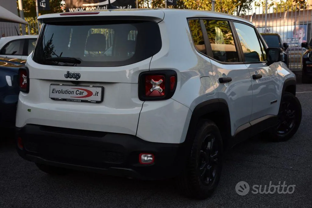 Jeep Renegade 2024 photo 3