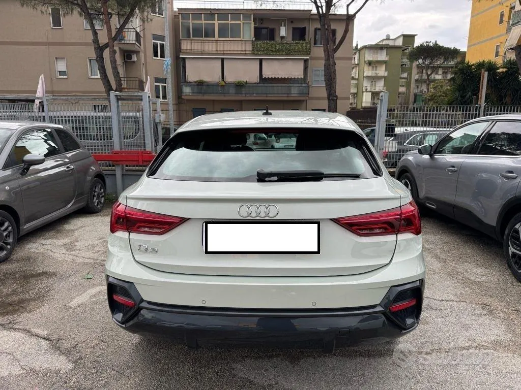 Audi Q3 2022 photo 5