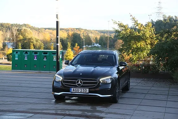 Mercedes-Benz E300