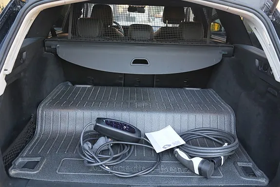 Mercedes-Benz E300 2021 photo 4