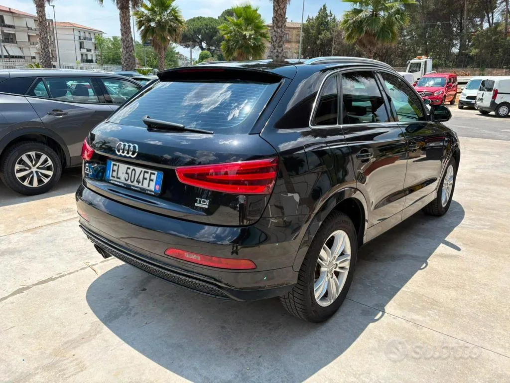 Audi Q3 2012 photo 5