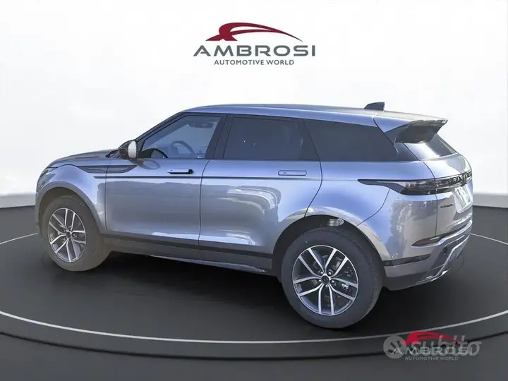 Land Rover Range Rover Evoque 2026 photo 4