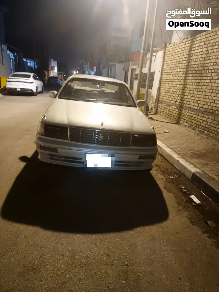 Toyota Crown 1997 photo 5