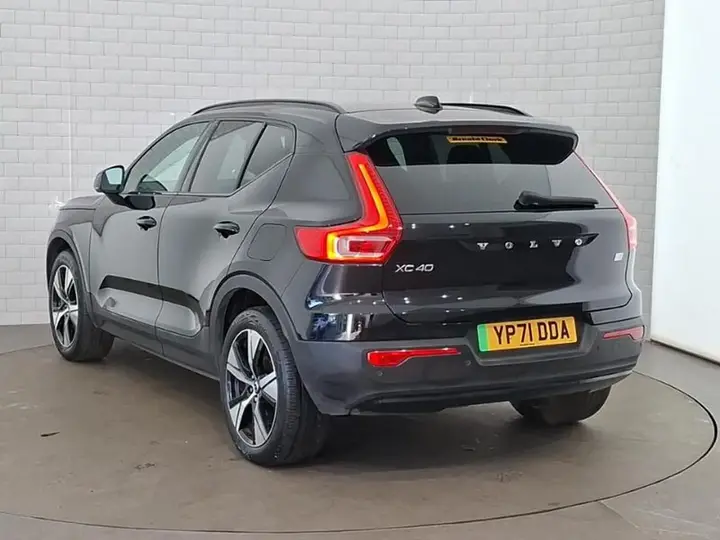 Volvo Xc40 2021 photo 2