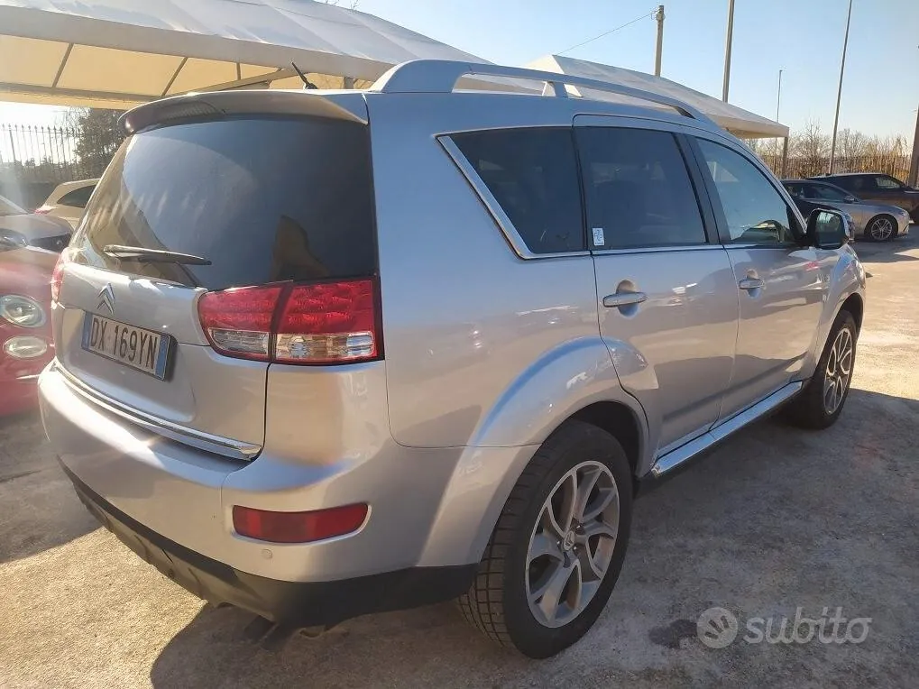 Citroen C-Crosser 2009 photo 3