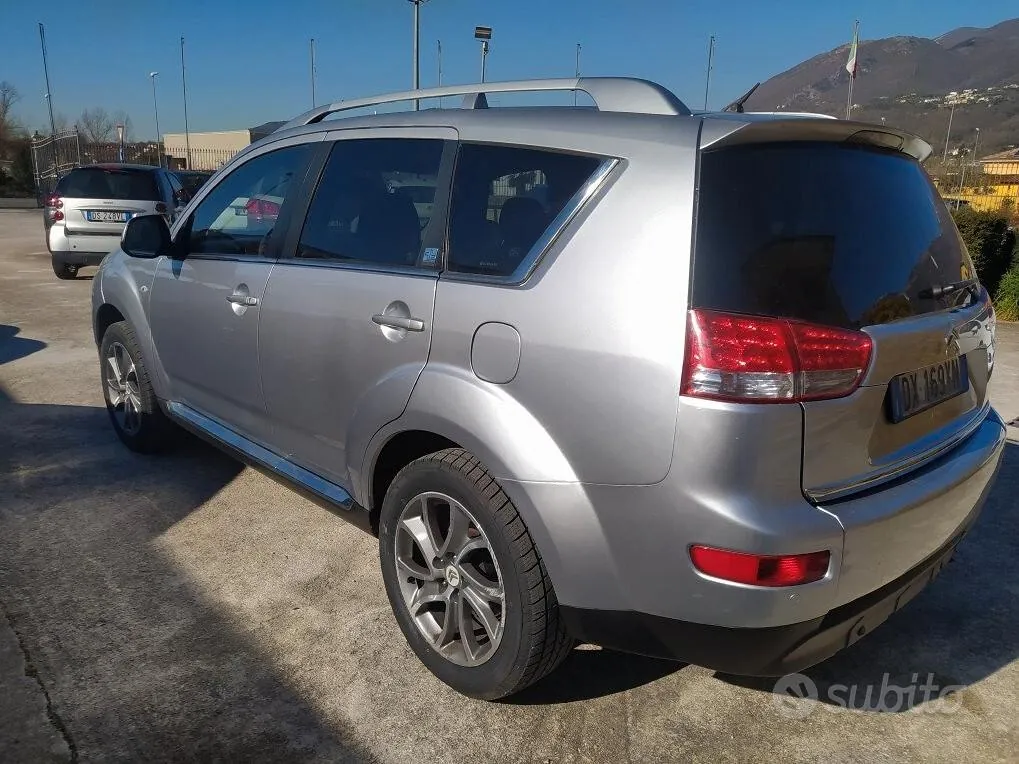 Citroen C-Crosser 2009 photo 5