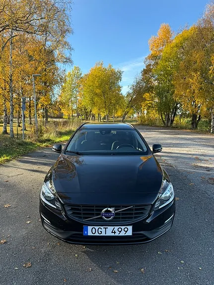 Volvo V60 2017 photo 2