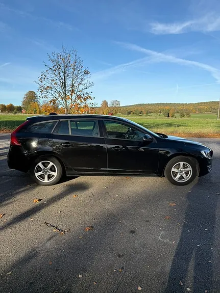 Volvo V60 2017 photo 3