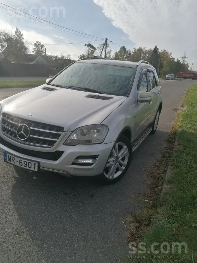 Mercedes-Benz Ml320