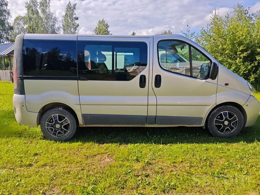 Renault Trafic 2005 photo 5