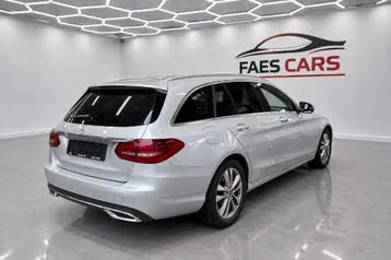 Mercedes-Benz C-Class 2019 photo 3