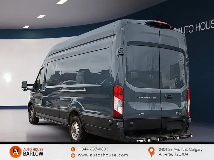 Ford Transit 2021 photo 5