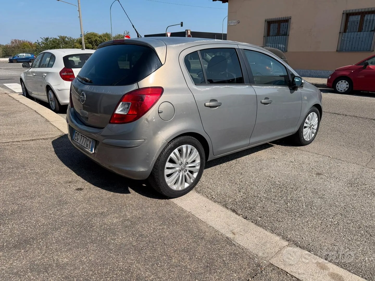 Opel Corsa 2011 photo 4