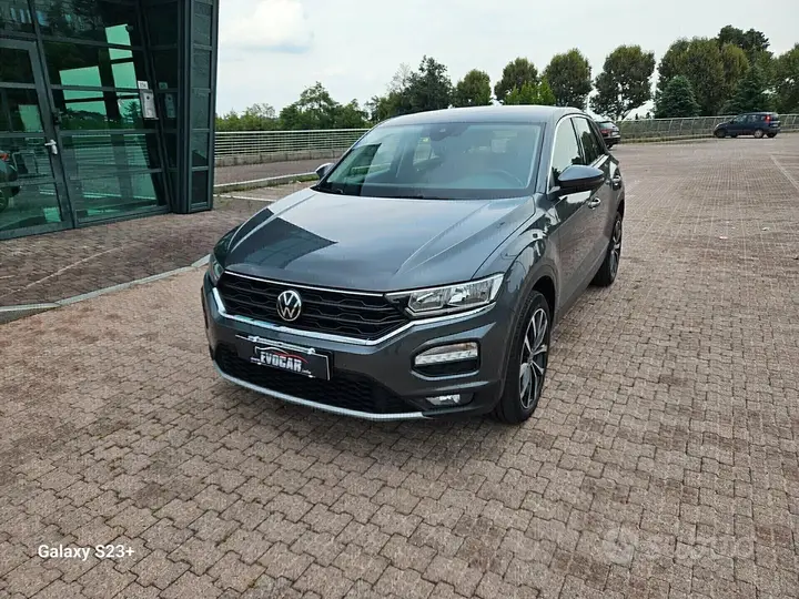 Volkswagen T-Roc 2022 photo 4