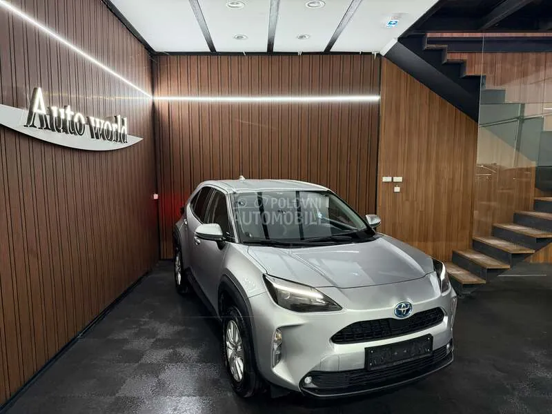 Toyota Yaris Cross 2023 photo 2