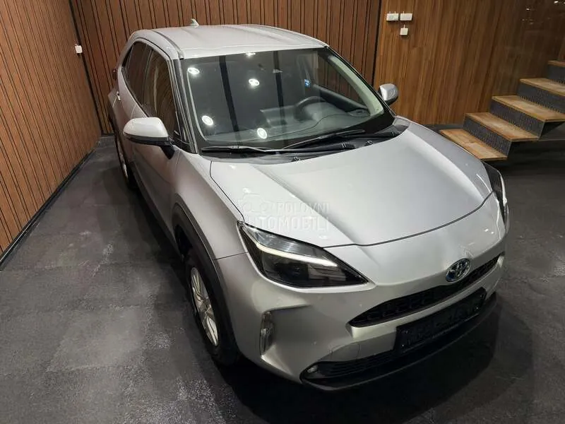 Toyota Yaris Cross 2023 photo 3