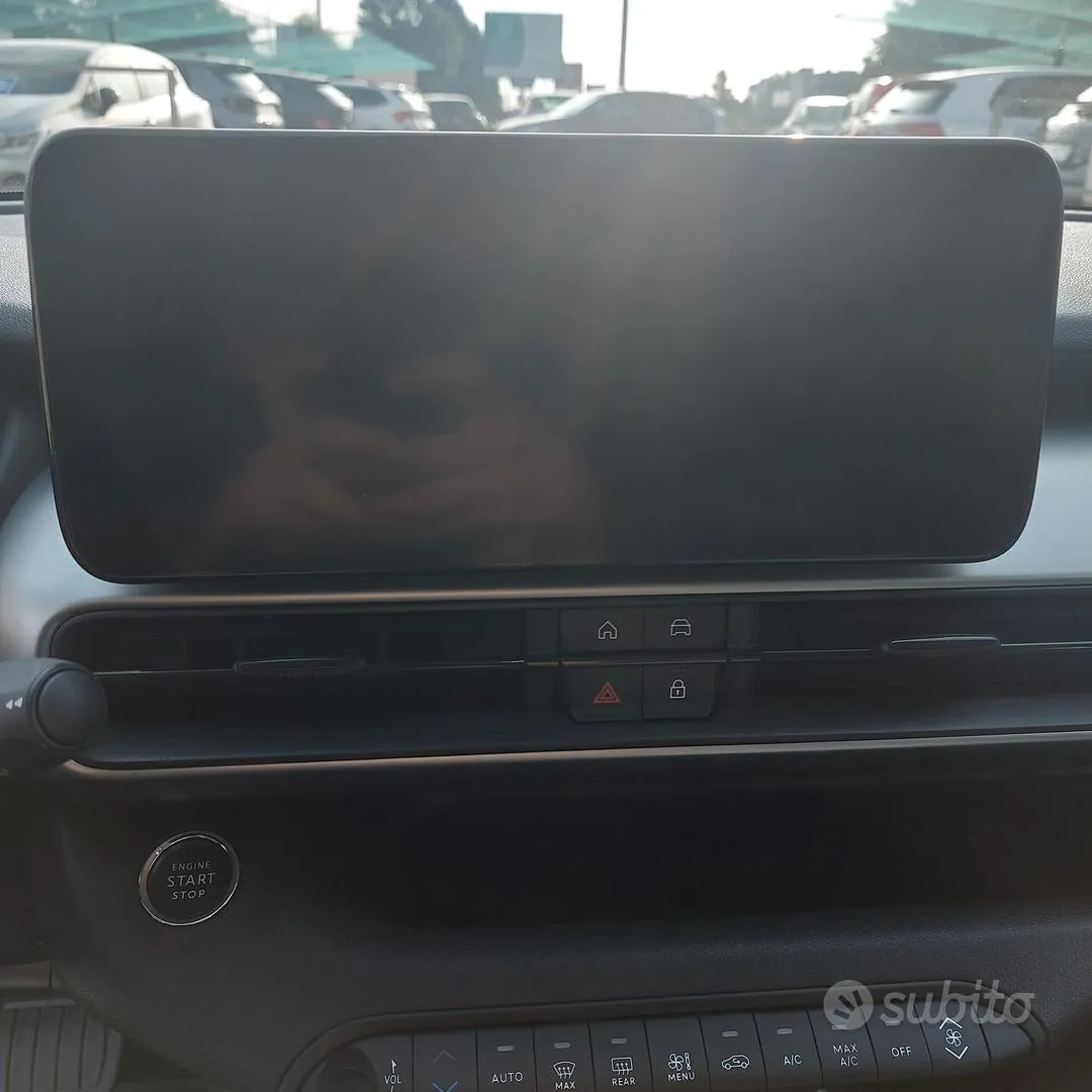 Jeep Avenger 2025 photo 5
