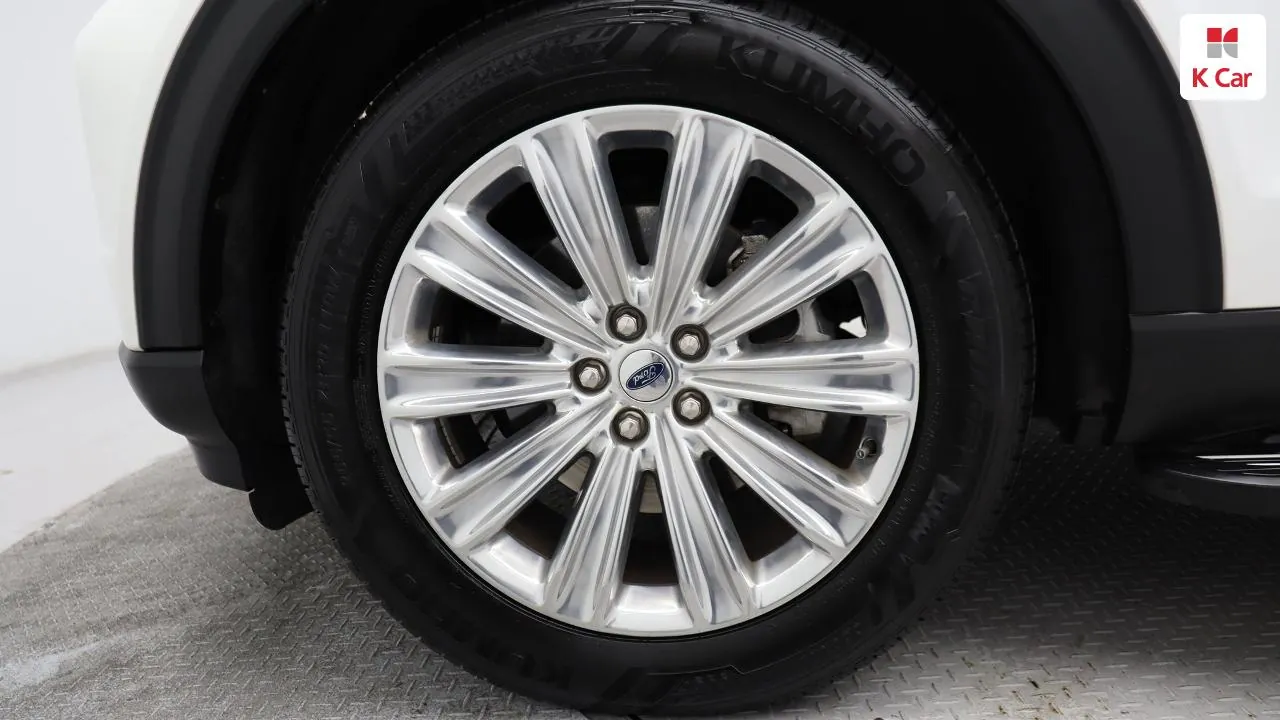 Ford Explorer 2022 photo 5