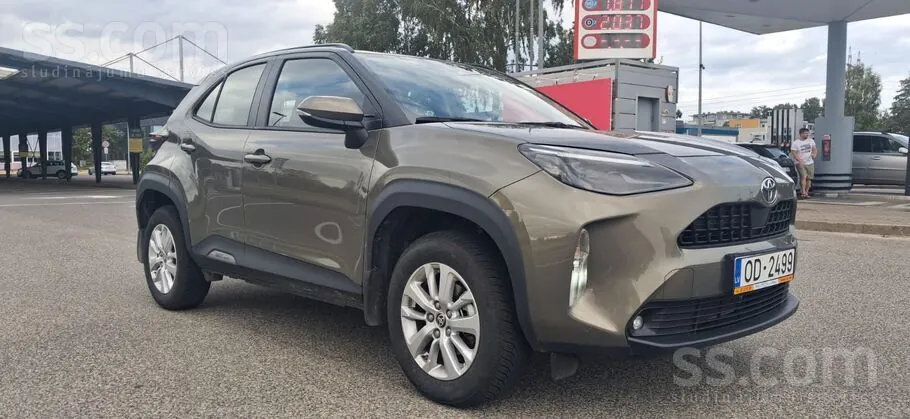Toyota Yaris Cross 2025 photo 2