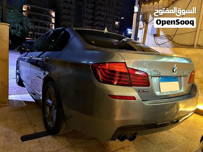 BMW 5 Series 2017 photo 2