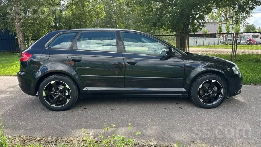 Audi A3 2009 photo 5