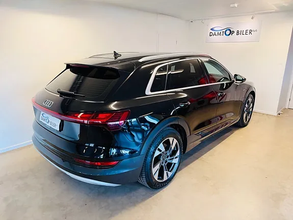 Audi E-Tron 2021 photo 3