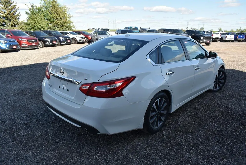 Nissan Altima 2017 photo 5