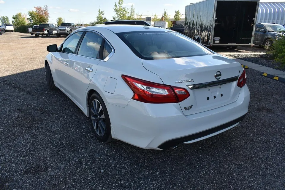 Nissan Altima 2017 photo 3