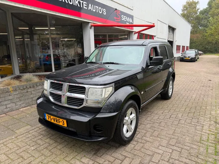 Dodge Nitro 2008 photo 2