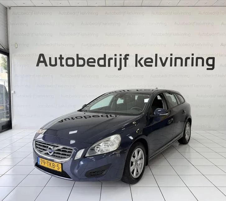 Volvo V60 2012 photo 2
