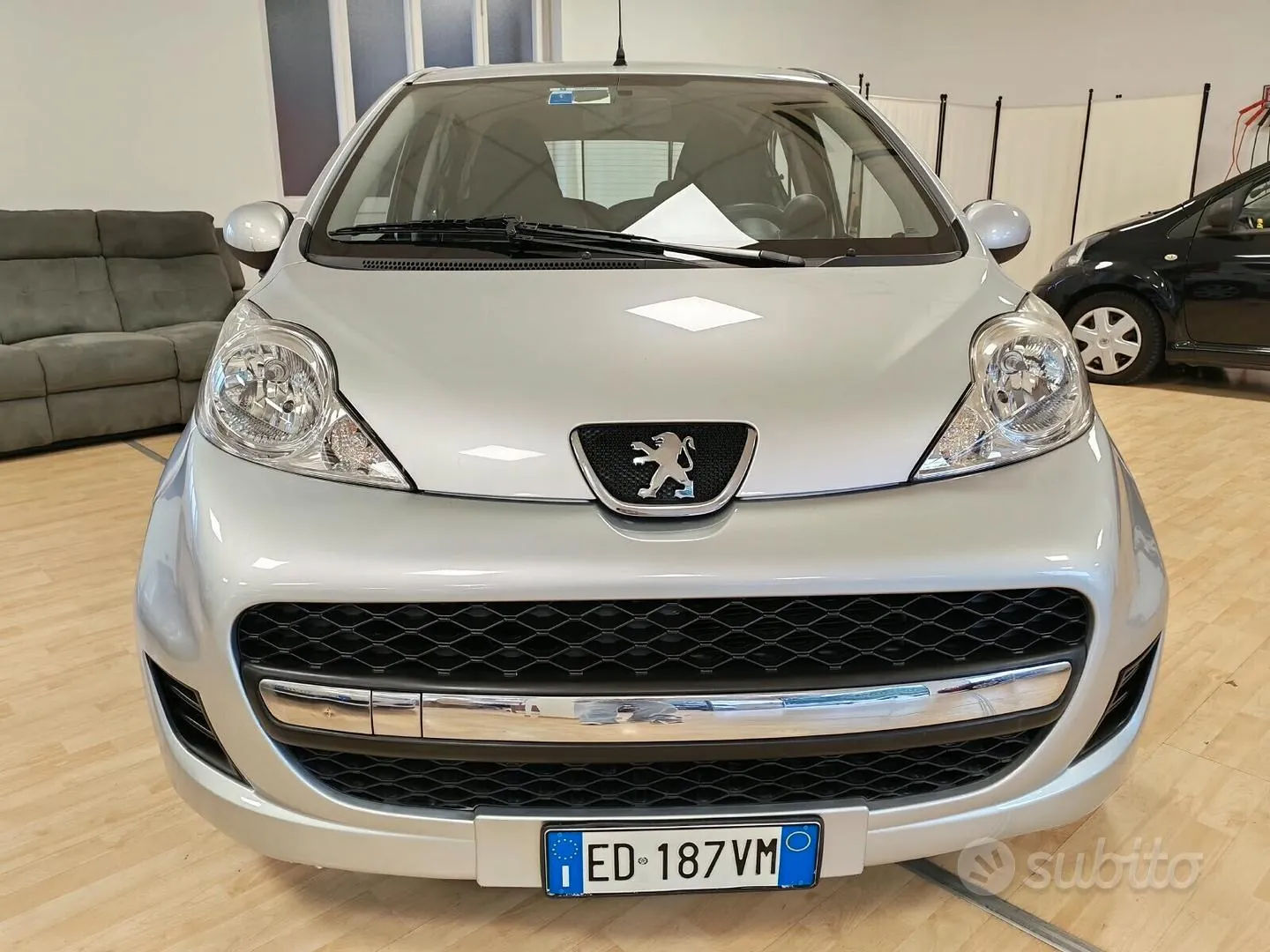 Peugeot 107 2010 photo 3