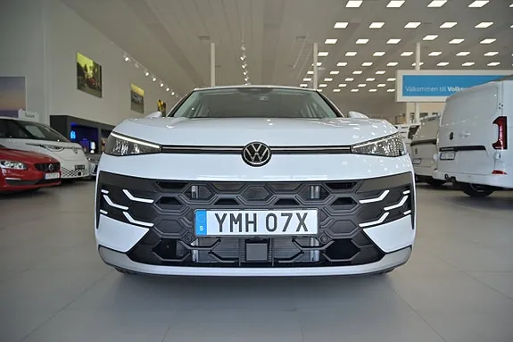Volkswagen T-Roc 2027 photo 3